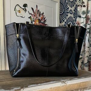 Tory Burch Ivy Side Zip - Patent Leather Tote